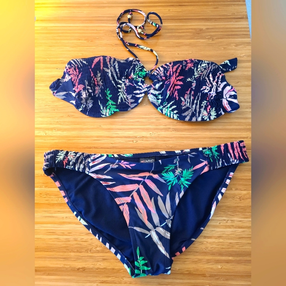 Tropical Print Bandeau Bikini Size Large